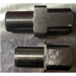 Jatketut mutterit ja pidennetyt pultit levyjarrulla varustetun moottorin asentamiseksi MR1- tai DMR1-takajousitukseen Monorim - 